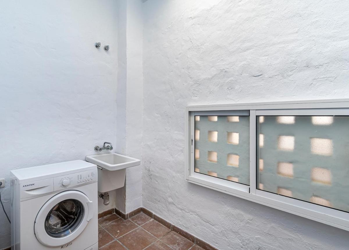 Casa vacanze Bright With Swimming Pool And Close To Sea *