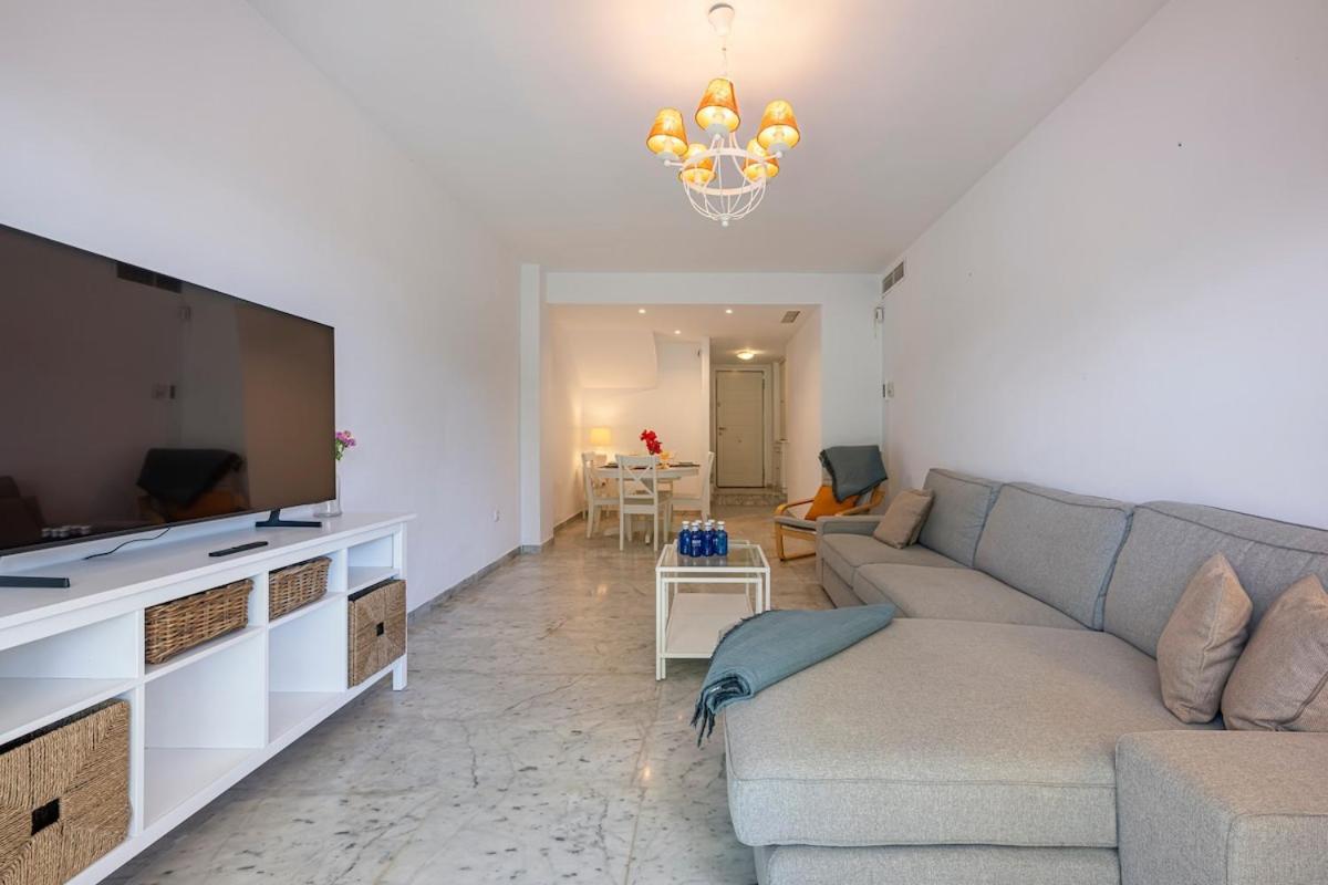 Casa vacanze Bright With Swimming Pool And Close To Sea