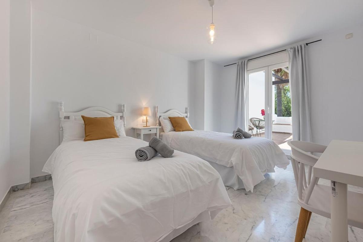Bright With Swimming Pool And Close To Sea