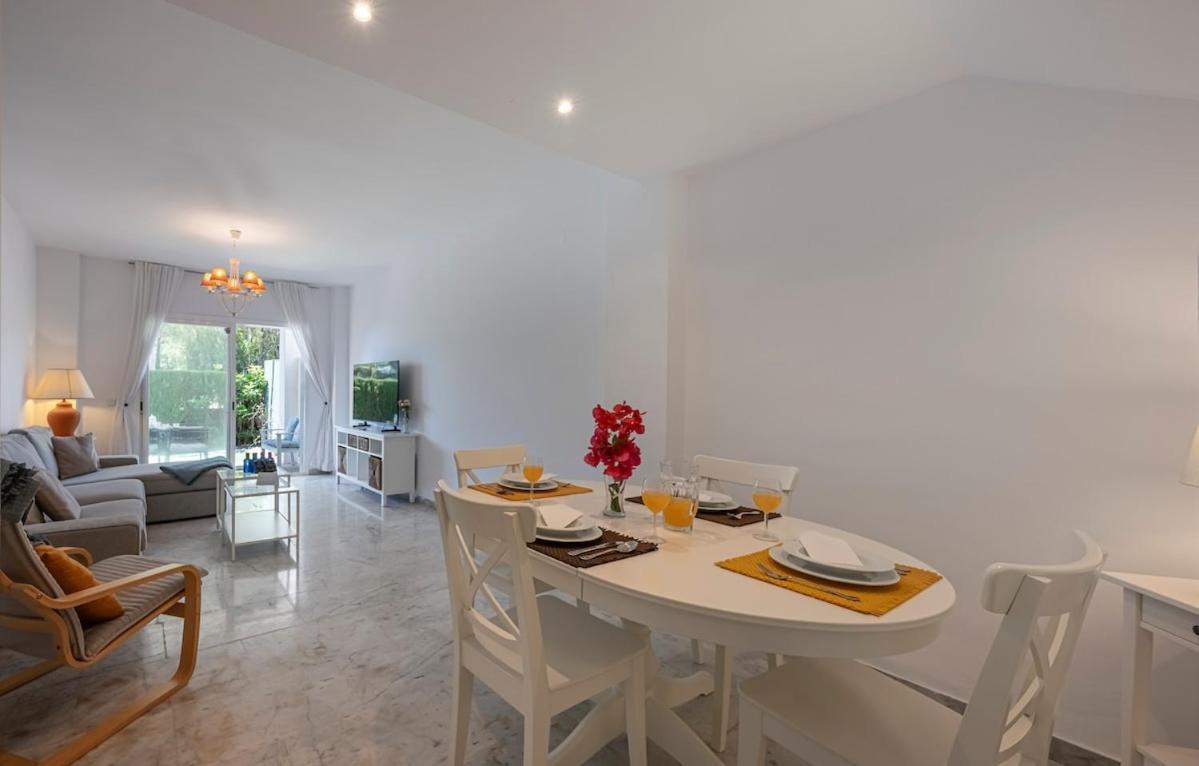Bright With Swimming Pool And Close To Sea *