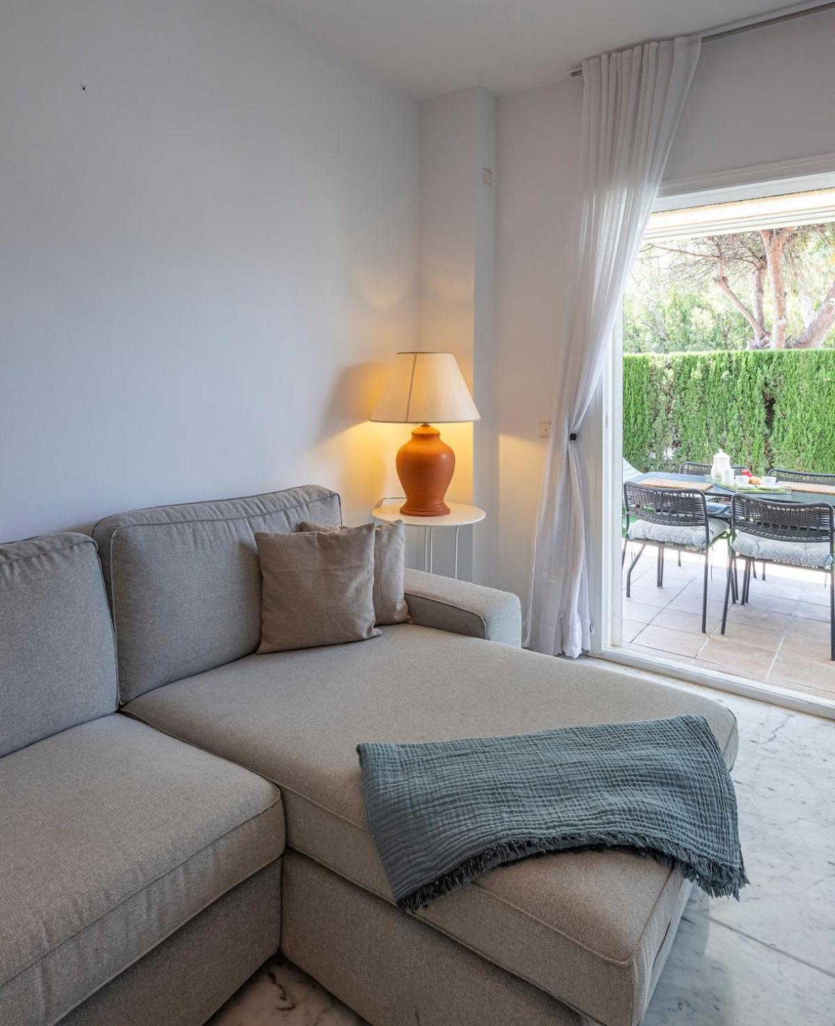Ferienhaus Bright With Swimming Pool And Close To Sea
